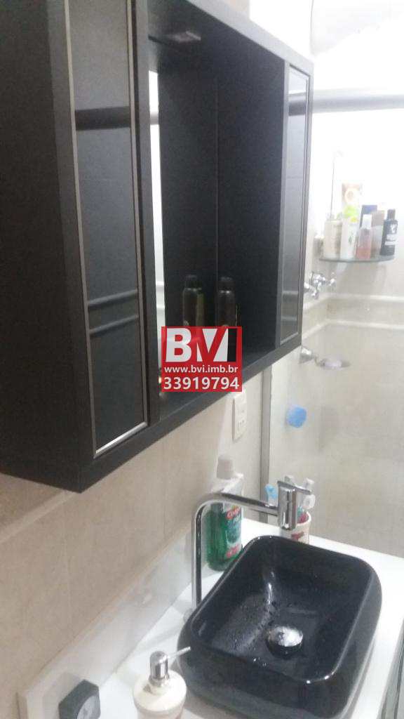 Apartamento à venda com 2 quartos, 75m² - Foto 14