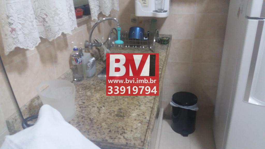 Apartamento à venda com 2 quartos, 75m² - Foto 16