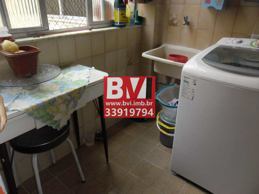 Apartamento à venda com 2 quartos, 70m² - Foto 22