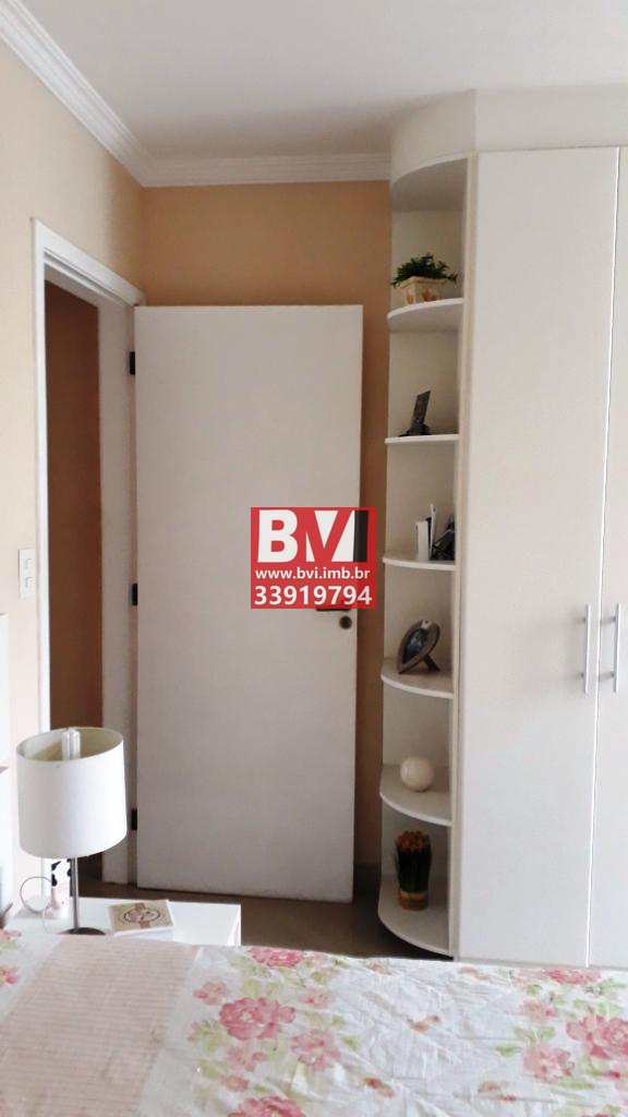 Casa à venda com 3 quartos, 220m² - Foto 24