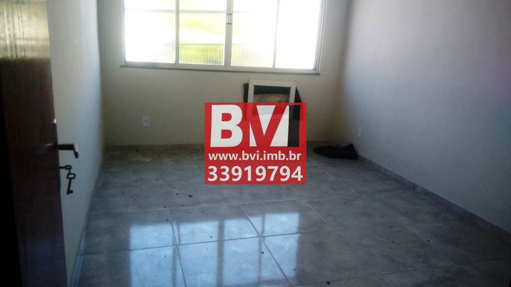 Apartamento à venda com 2 quartos, 70m² - Foto 3