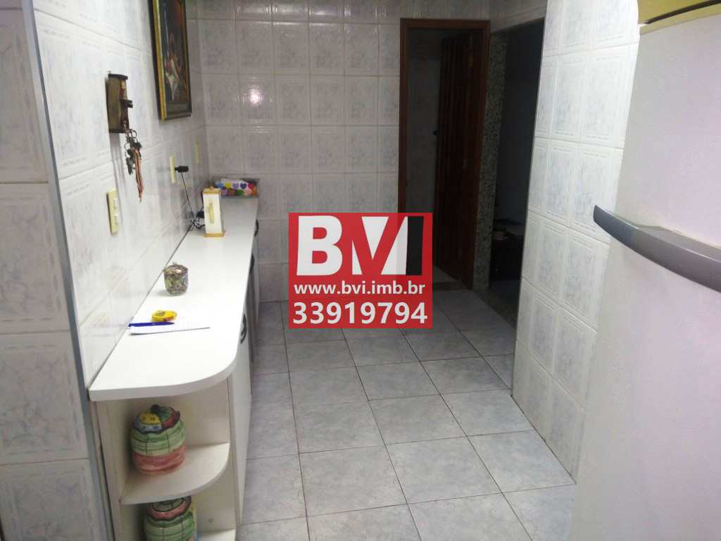 Casa à venda com 3 quartos, 420m² - Foto 9