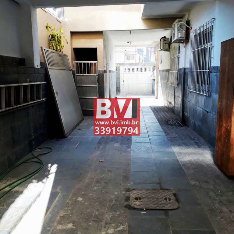 Sobrado à venda com 3 quartos, 141m² - Foto 4