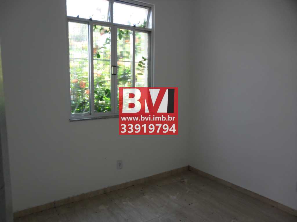 Casa à venda com 2 quartos, 57m² - Foto 13