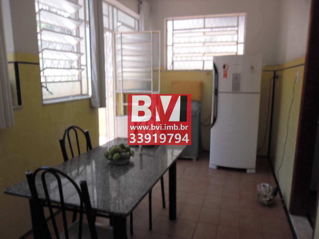 Casa à venda com 3 quartos, 115m² - Foto 15