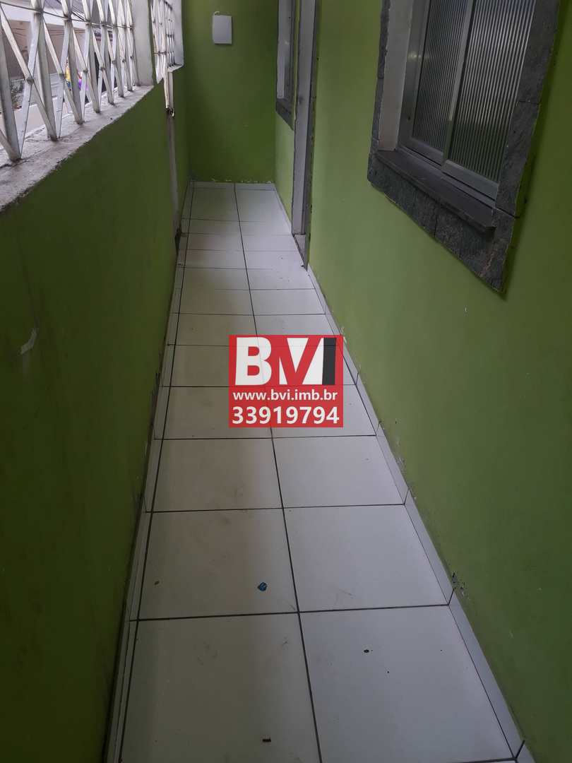 Apartamento à venda com 2 quartos, 1m² - Foto 2