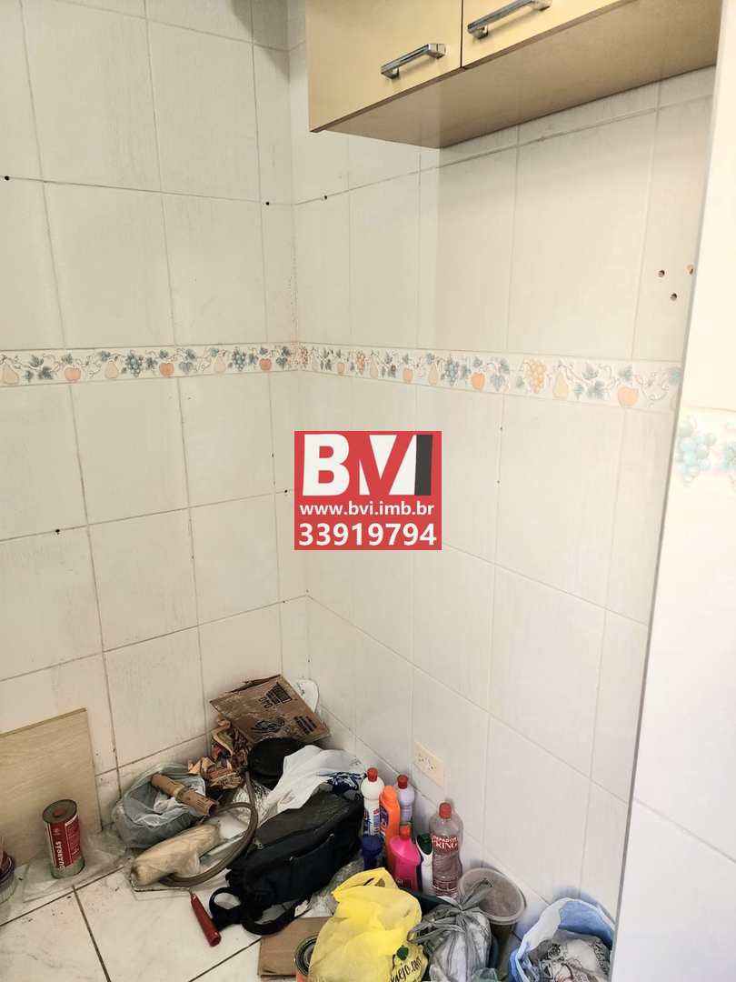 Apartamento à venda com 2 quartos, 65m² - Foto 15