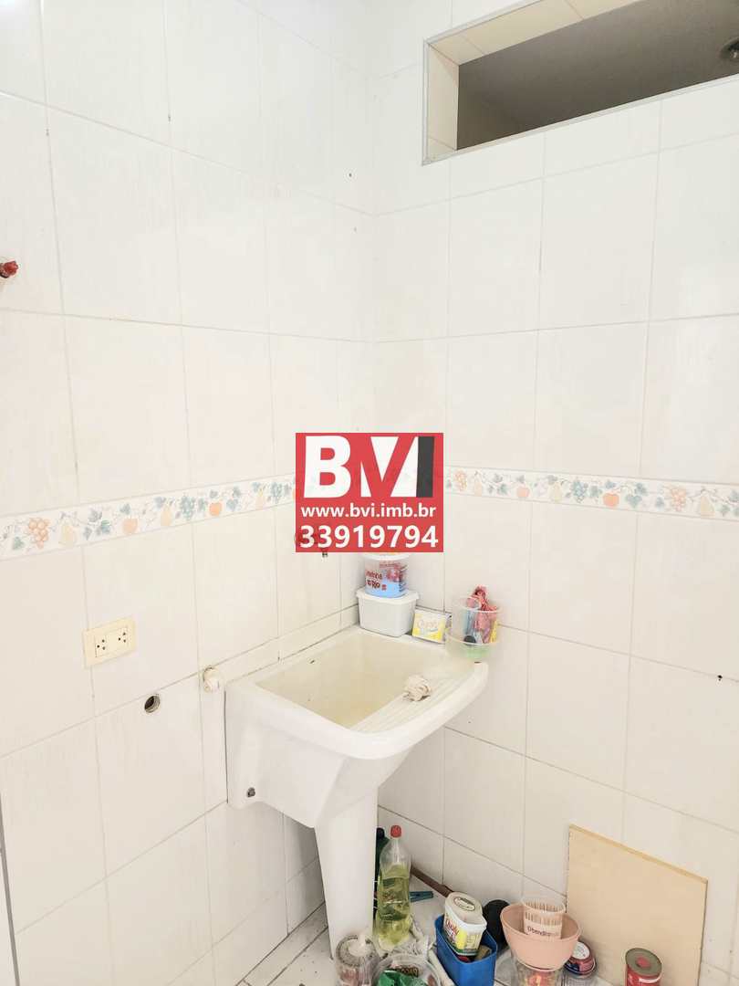 Apartamento à venda com 2 quartos, 65m² - Foto 17