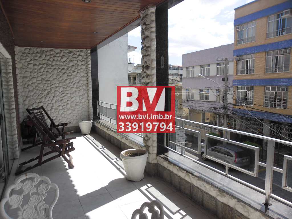 Casa à venda com 4 quartos, 275m² - Foto 5