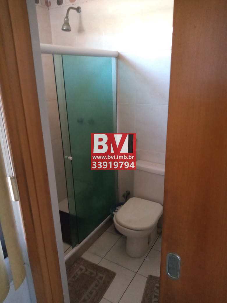 Casa à venda com 6 quartos, 230m² - Foto 8