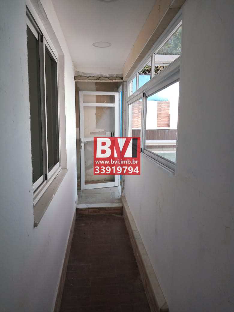 Casa à venda com 6 quartos, 230m² - Foto 25