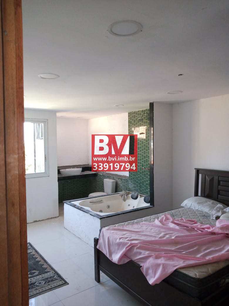 Casa à venda com 6 quartos, 230m² - Foto 37