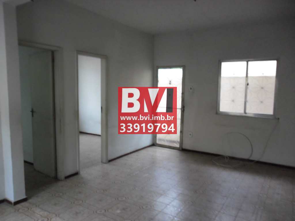 Casa à venda com 3 quartos, 80m² - Foto 13