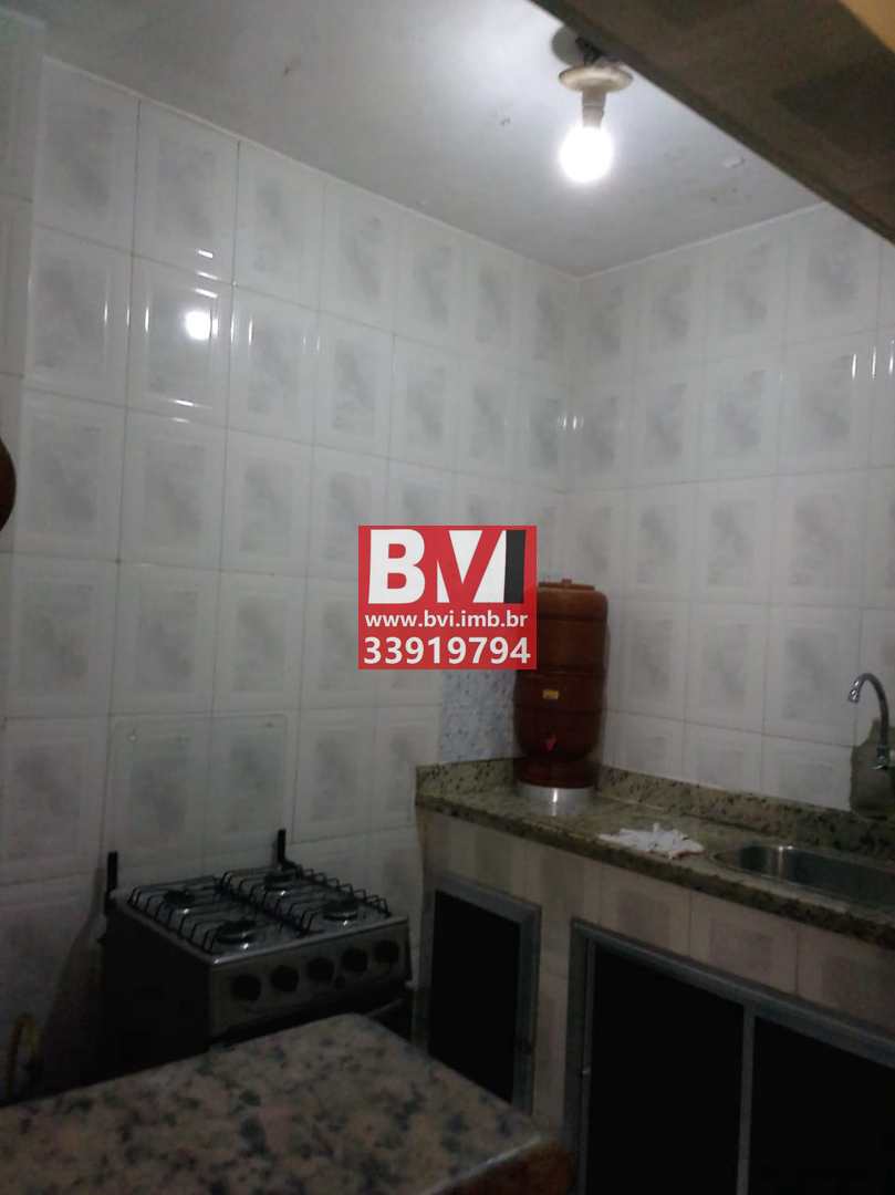 Casa à venda com 3 quartos, 90m² - Foto 16