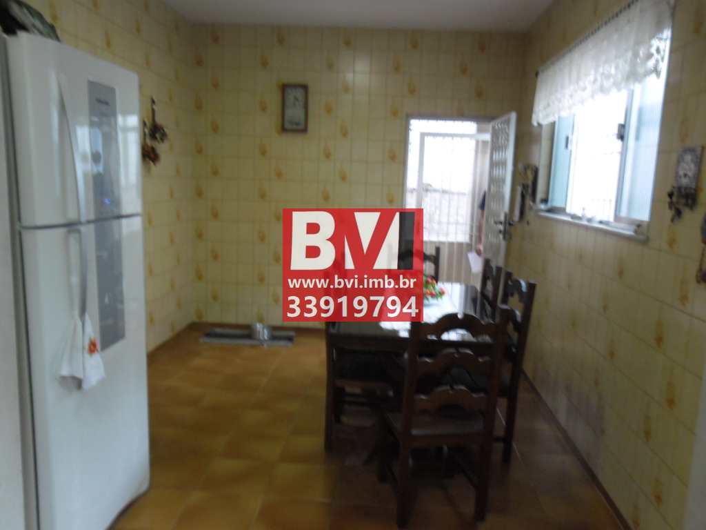 Casa à venda com 4 quartos, 270m² - Foto 19