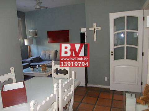 Casa à venda com 5 quartos, 150m² - Foto 1