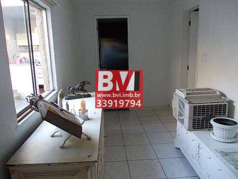 Casa à venda com 5 quartos, 150m² - Foto 18