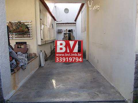 Casa à venda com 5 quartos, 150m² - Foto 29