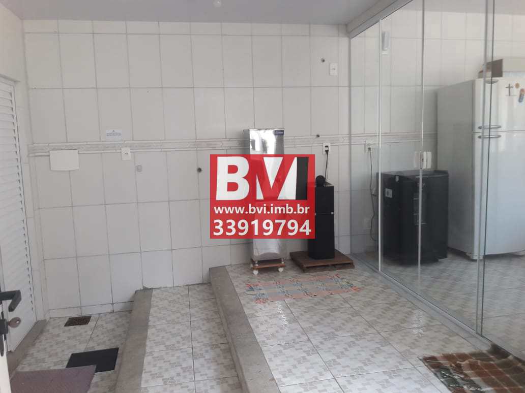 Casa à venda com 3 quartos, 220m² - Foto 13