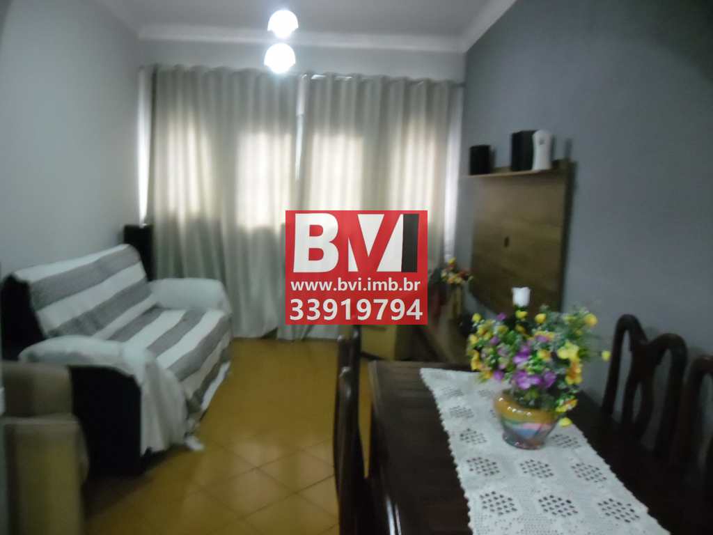 Casa à venda com 3 quartos, 220m² - Foto 1