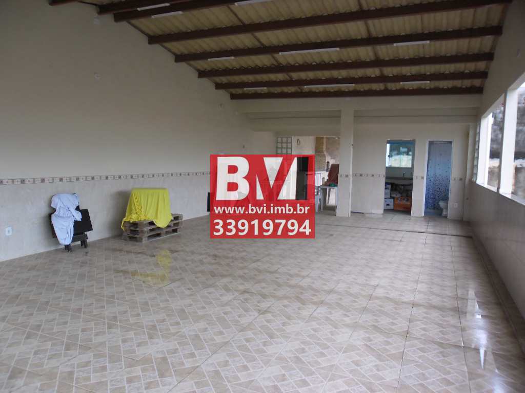 Casa à venda com 3 quartos, 220m² - Foto 28