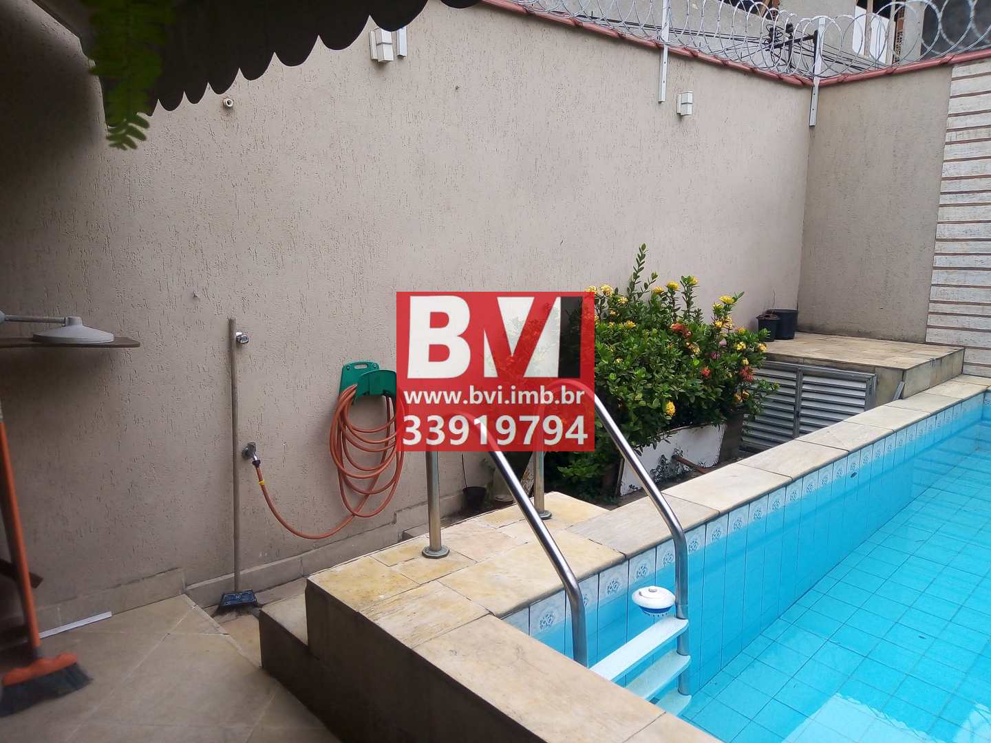 Casa à venda com 2 quartos, 180m² - Foto 4