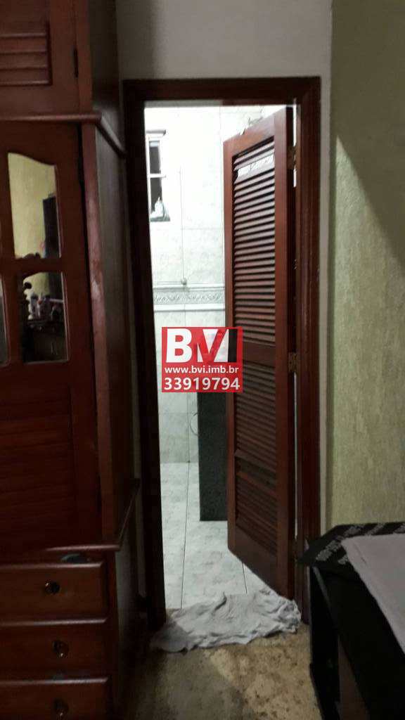 Casa à venda com 6 quartos, 330m² - Foto 21