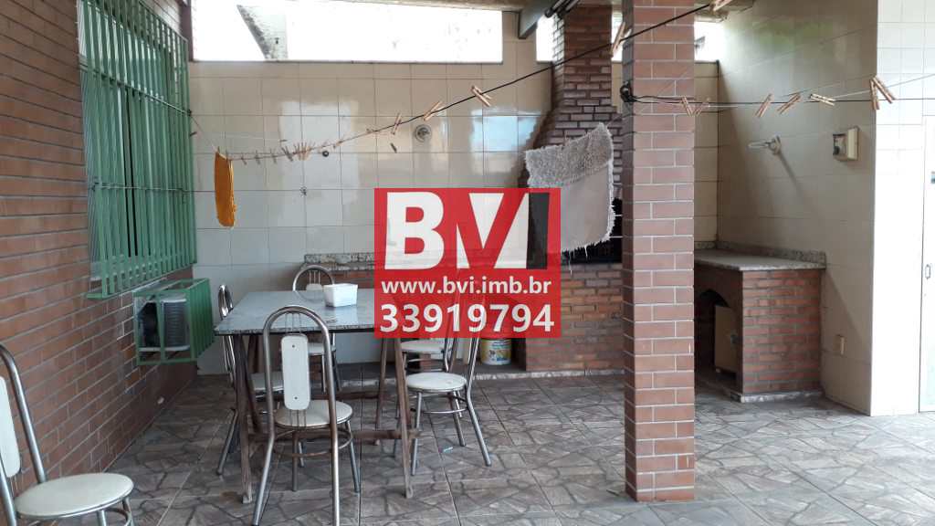 Casa à venda com 6 quartos, 330m² - Foto 43