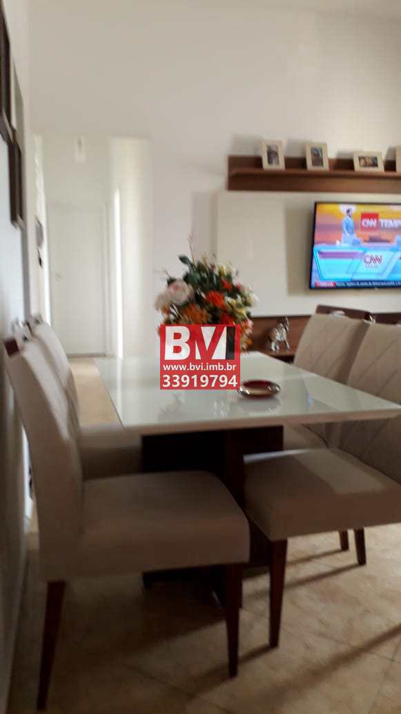 Apartamento à venda com 3 quartos, 75m² - Foto 4