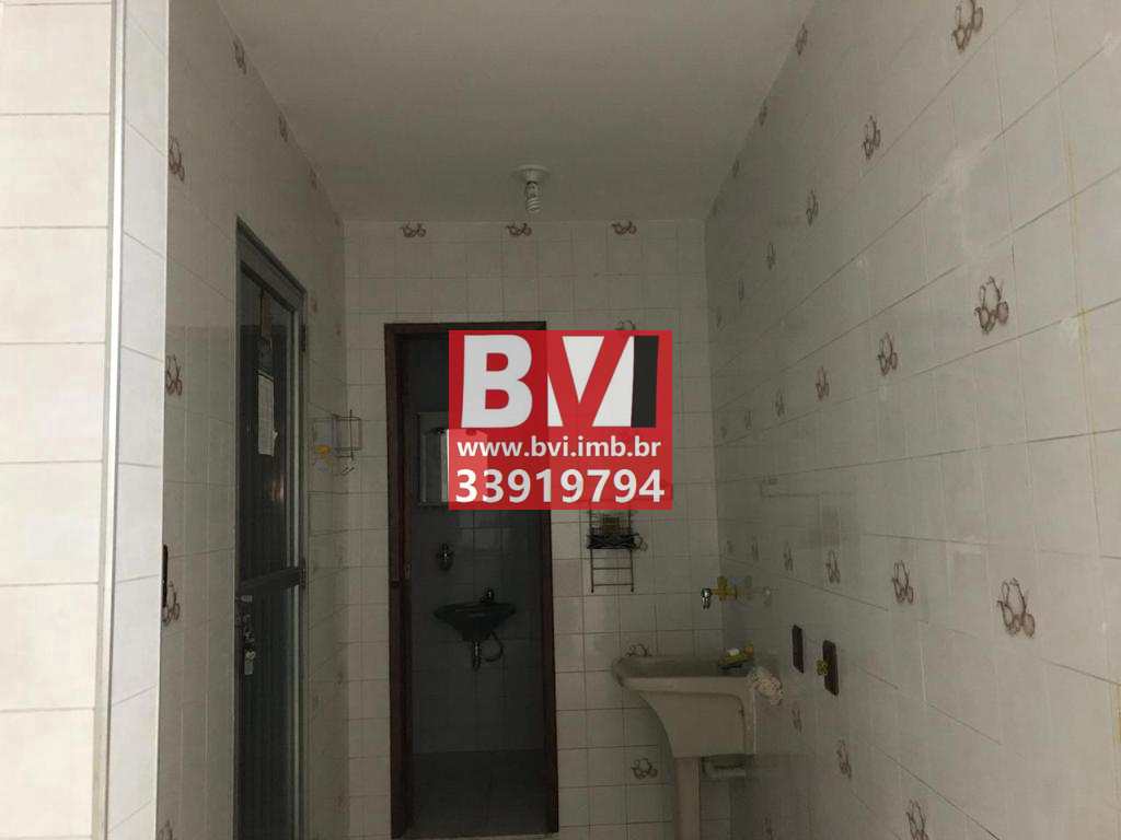 Casa à venda com 5 quartos, 384m² - Foto 8