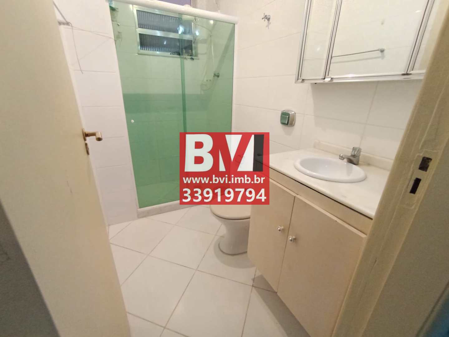 Apartamento à venda com 2 quartos, 70m² - Foto 17