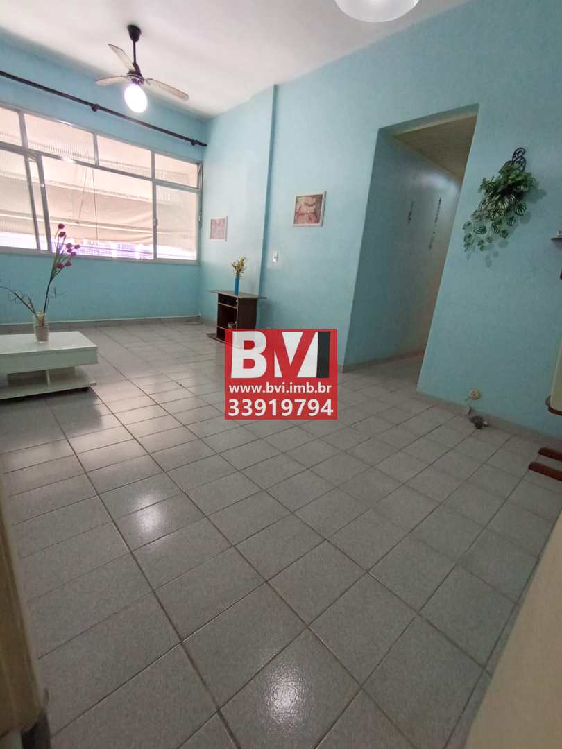 Apartamento à venda com 2 quartos, 70m² - Foto 3