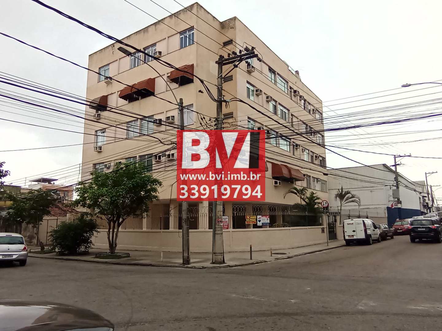 Apartamento à venda com 2 quartos, 70m² - Foto 33