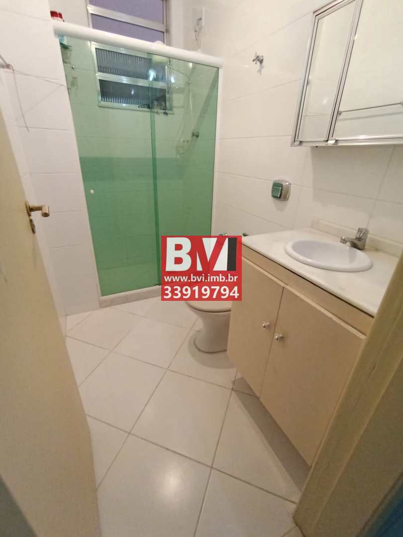 Apartamento à venda com 2 quartos, 70m² - Foto 18