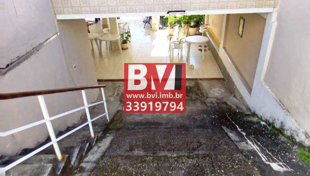 Casa à venda com 3 quartos, 140m² - Foto 12