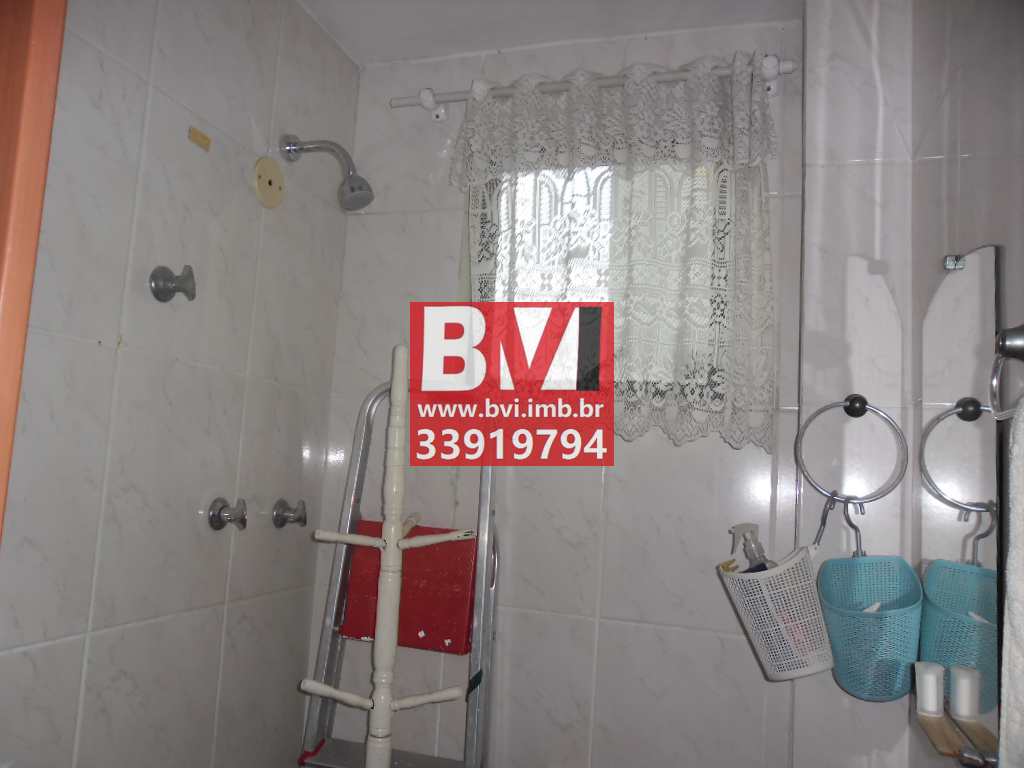 Apartamento à venda com 2 quartos, 75m² - Foto 17