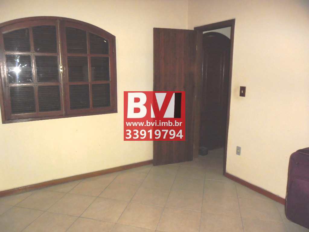 Casa à venda com 3 quartos, 272m² - Foto 16