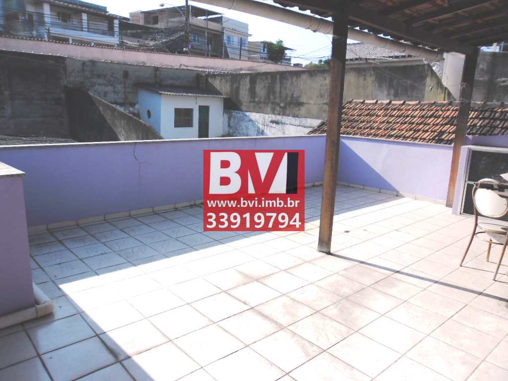 Casa à venda com 3 quartos, 272m² - Foto 3