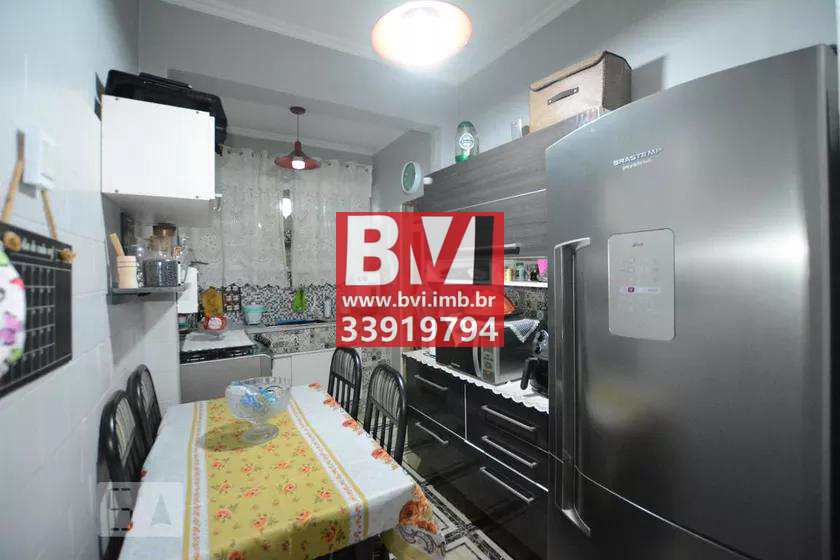 Apartamento à venda com 2 quartos, 67m² - Foto 3