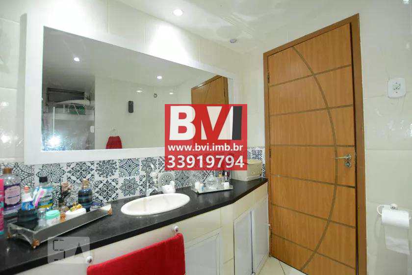 Apartamento à venda com 2 quartos, 67m² - Foto 13