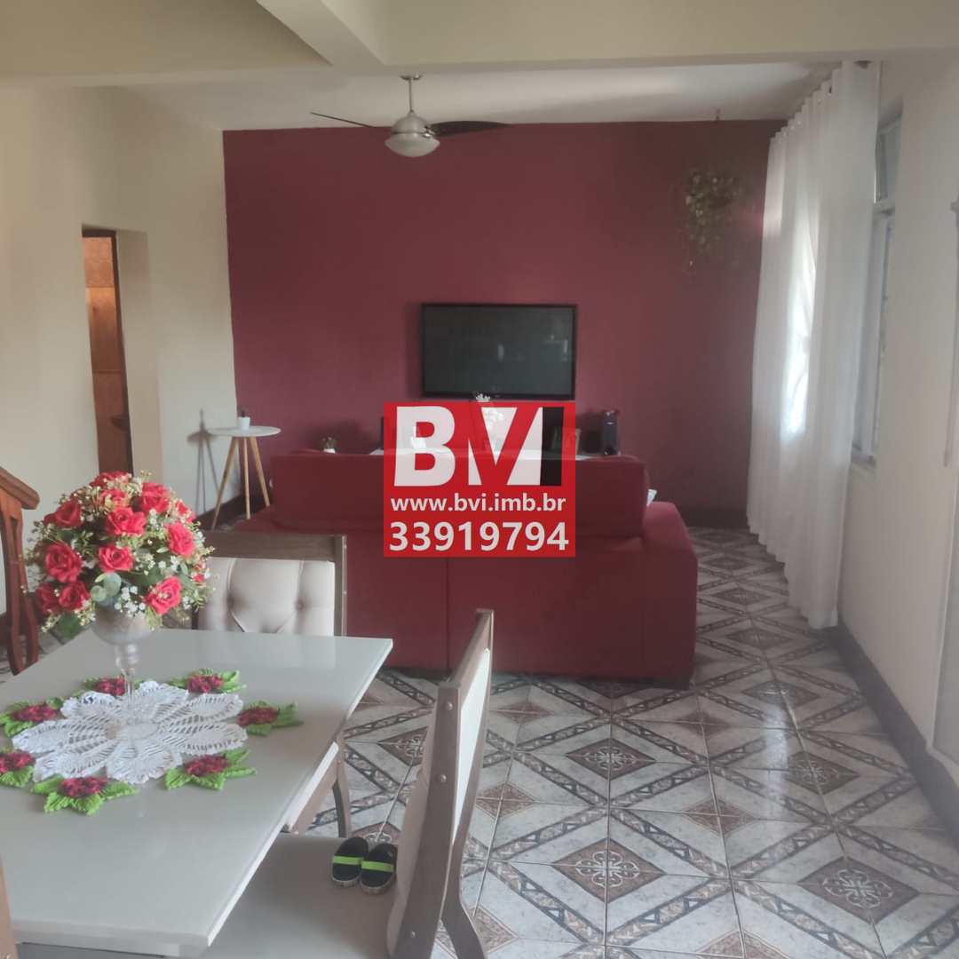 Casa à venda com 3 quartos, 150m² - Foto 1