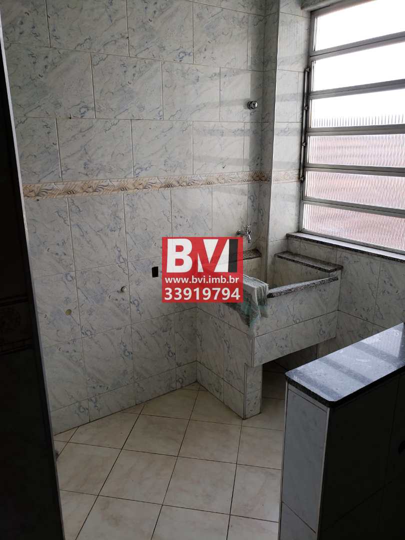 Casa à venda com 3 quartos, 205m² - Foto 8