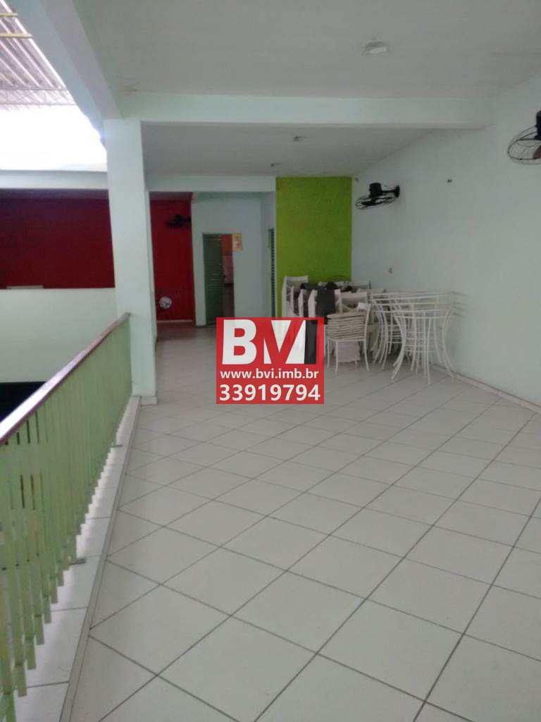 Casa à venda com 3 quartos, 340m² - Foto 21