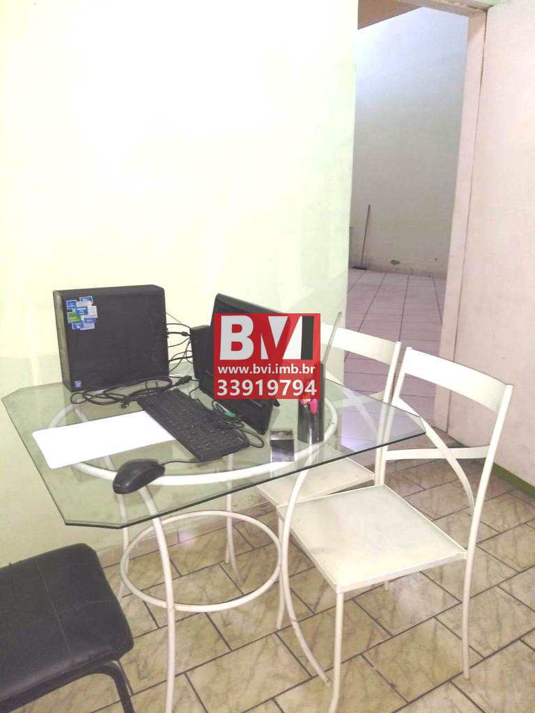 Casa à venda com 3 quartos, 340m² - Foto 16