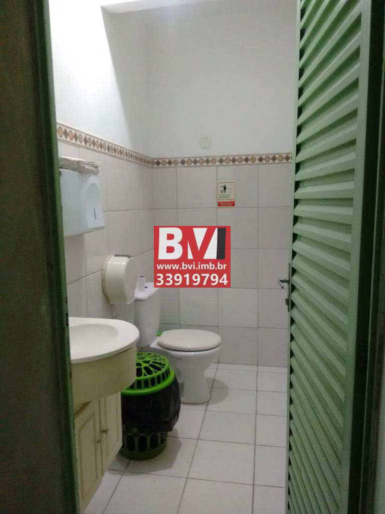 Casa à venda com 3 quartos, 340m² - Foto 29