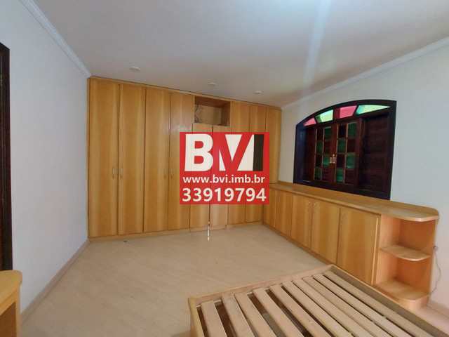 Casa à venda com 4 quartos, 280m² - Foto 13