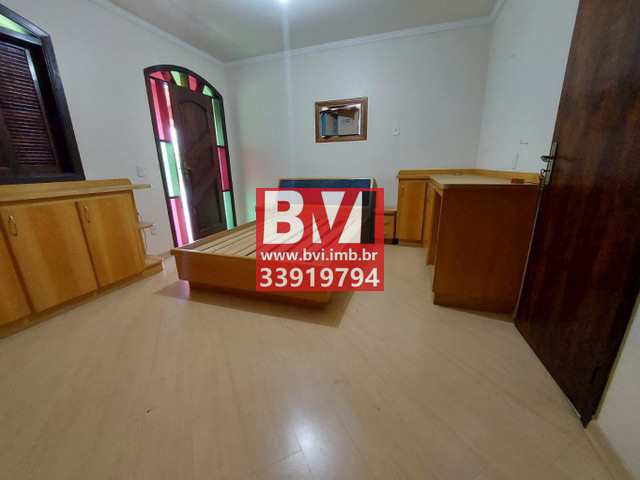 Casa à venda com 4 quartos, 280m² - Foto 11