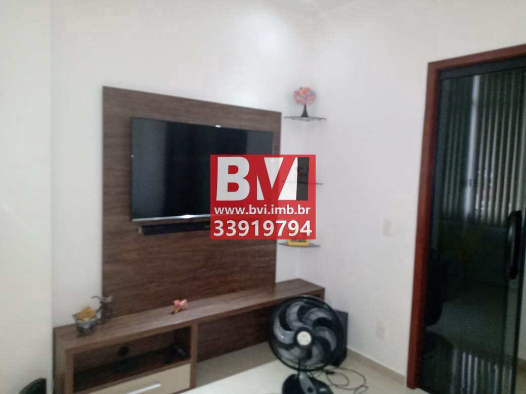 Apartamento à venda com 2 quartos, 70m² - Foto 4