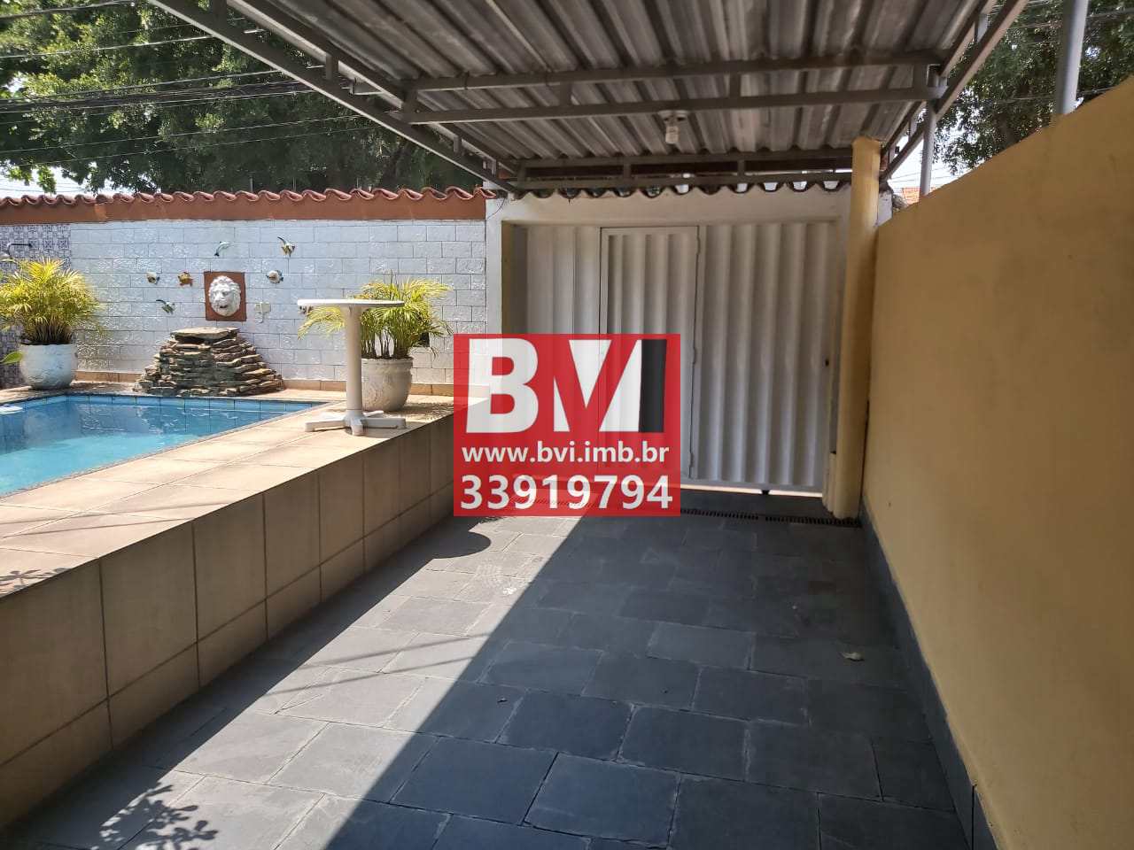 Casa à venda com 4 quartos, 108m² - Foto 14