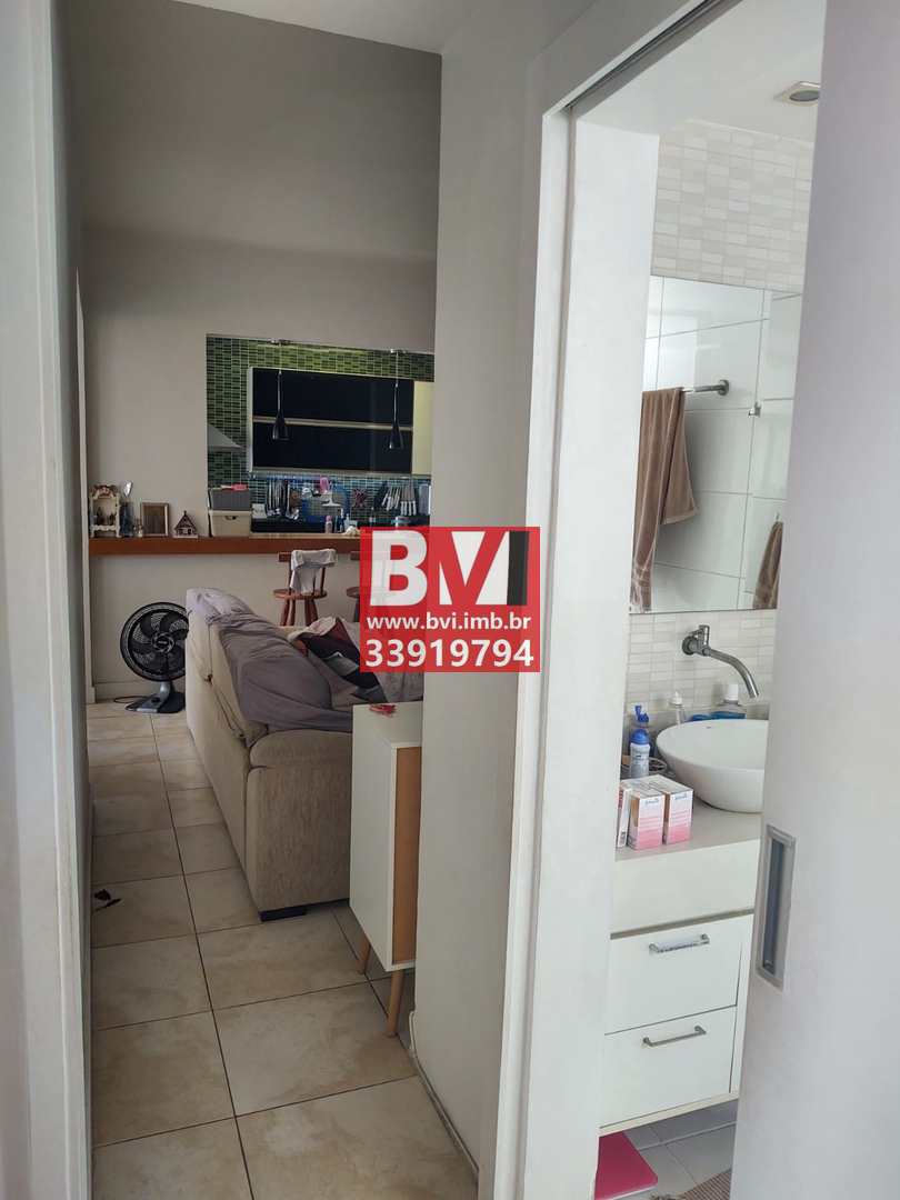 Apartamento à venda com 2 quartos, 70m² - Foto 13